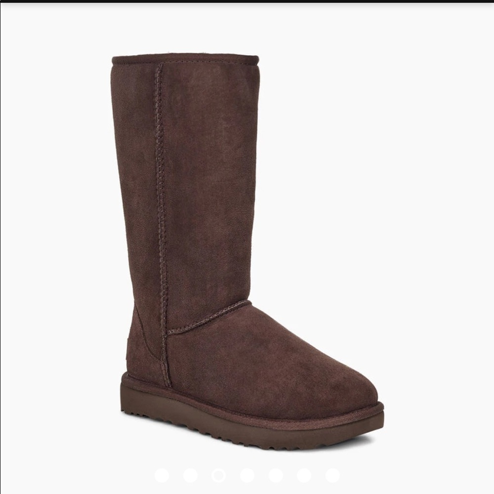 Size 8 tall chocolate uggs